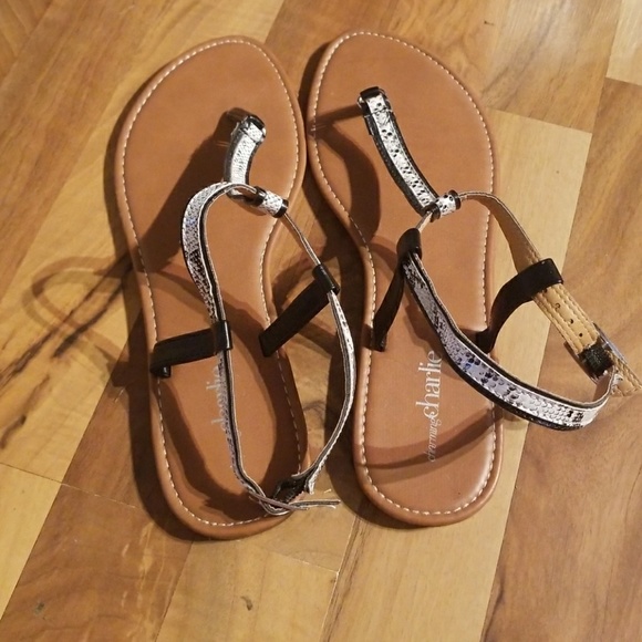 Charming Charlie Size 11 Thong Flat Sandals Shoes - Picture 4 of 5